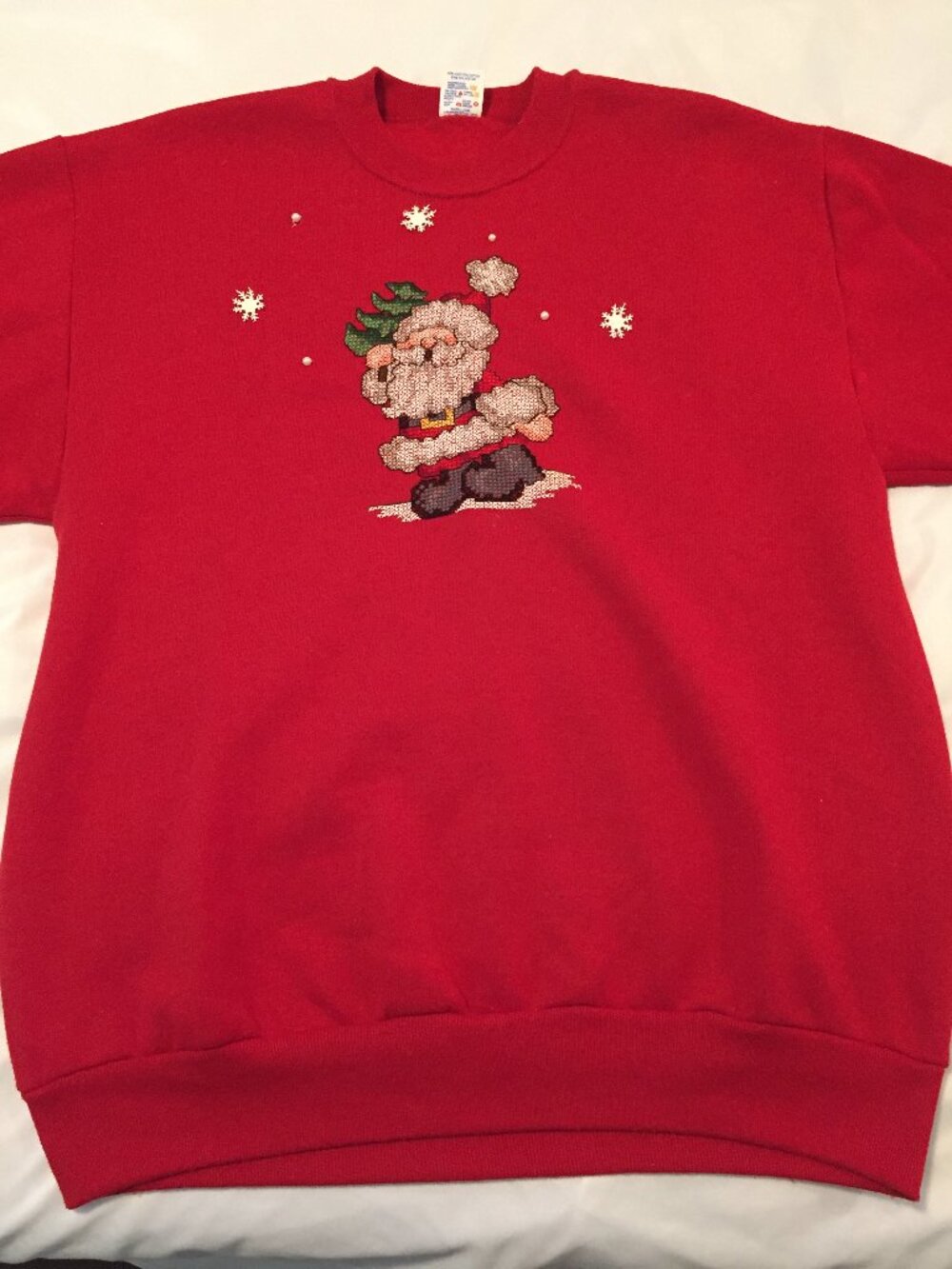 VTG Russell Jerzees Santa Claus Christmas Sweatshirt Womens L Red Cross Stitch